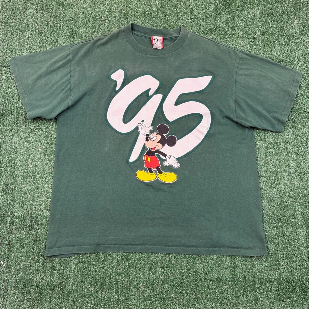 Vintage 90s Disney Mickey Mouse T-shirt